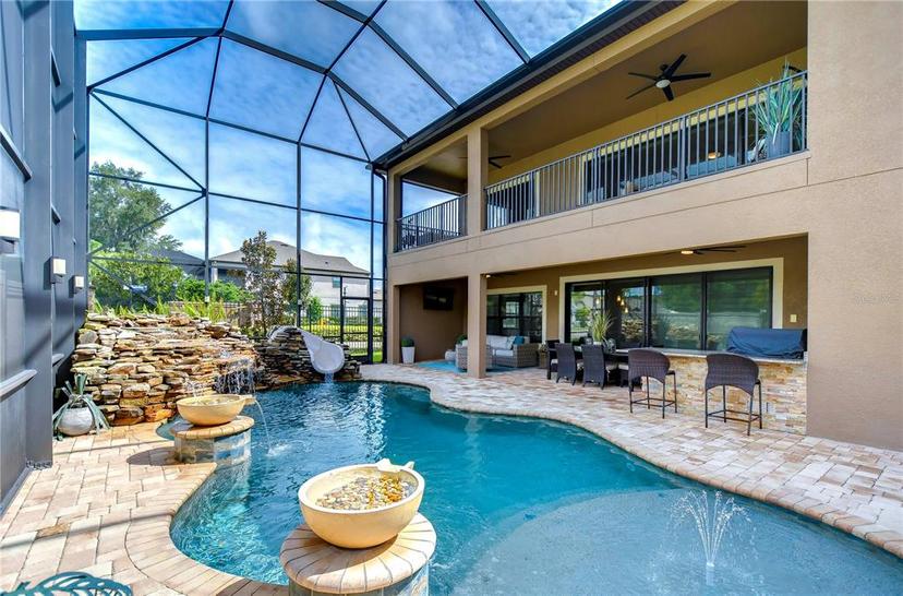 Picture of 2924 Valencia Ridge Street, Valrico FL 33596