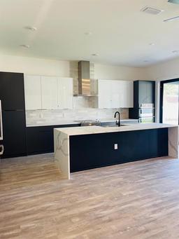 Picture of 3615 Anderson Avenue, Tampa, FL 33611