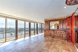 Picture of 7600 Bayshore Drive Unit 606, Treasure Island, FL 33706