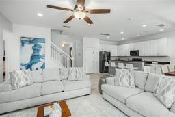 Picture of 5229 Oakbourne Avenue, Davenport, FL 33837