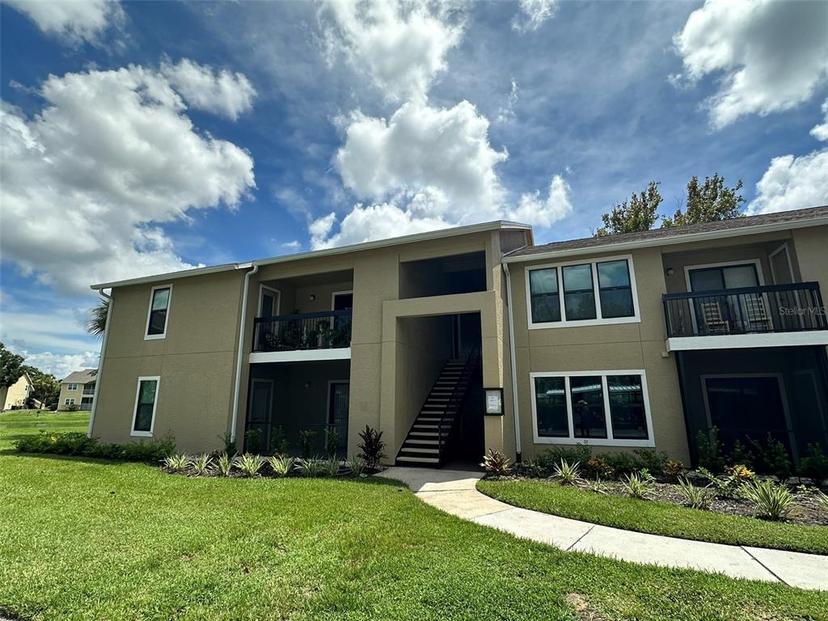Picture of 4025 Crockers Lake Boulevard Unit 11, Sarasota FL 34238
