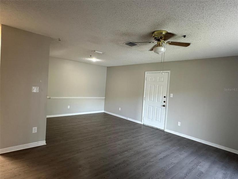 Picture of 4025 Crockers Lake Boulevard Unit 11, Sarasota FL 34238