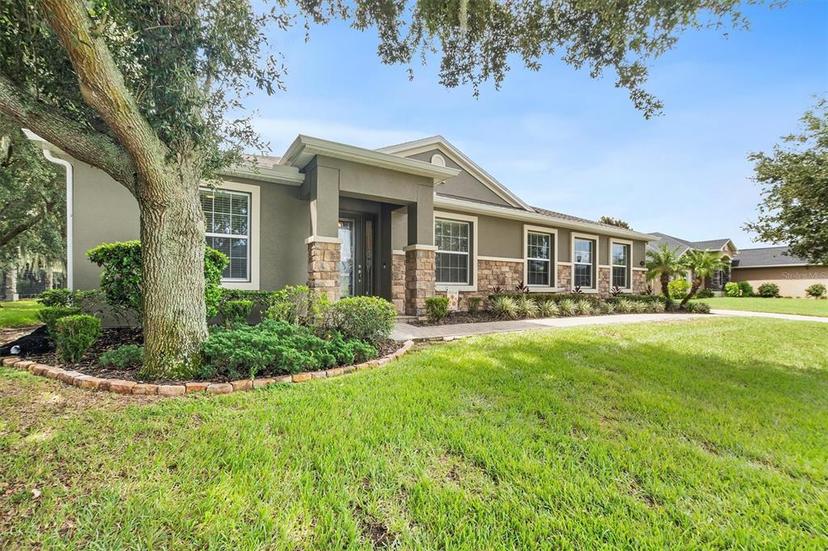 Picture of 1001 Lena Run Court, Winter Haven FL 33880