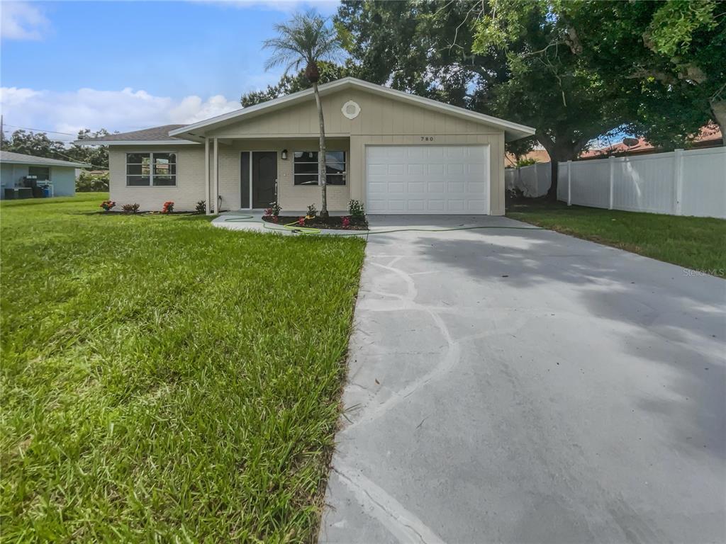 Picture of 780 Darwin Road, Venice, FL 34293