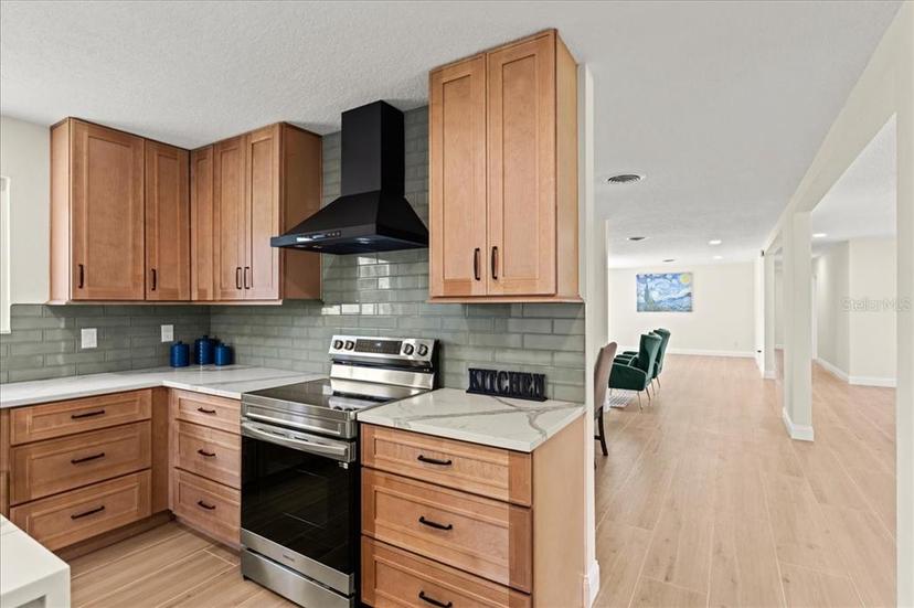Picture of 92 University Circle, Ormond Beach FL 32176