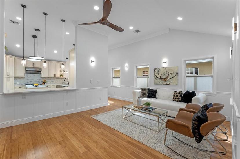 Picture of 1616 E Marks Street, Orlando FL 32803