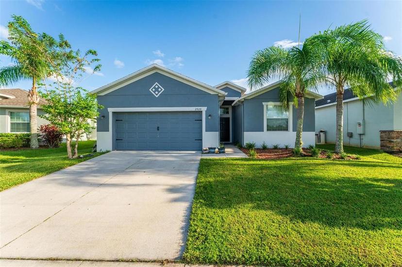 Picture of 2929 Carrickton Circle, Orlando FL 32824