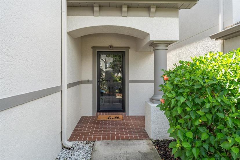 Picture of 1034 Bella Vista Drive Ne, St Petersburg FL 33702