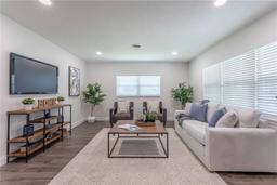 Picture of 905 Marabon Avenue, Orlando, FL 32806