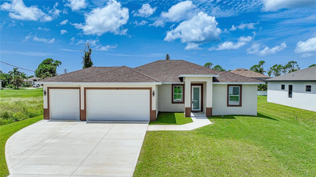 Picture of 16 Tee View Road, Rotonda West, FL 33947