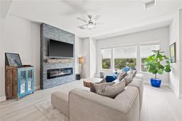 Picture of 2510 W Cleveland Street Unit 2, Tampa, FL 33609