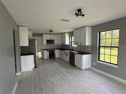 Picture of 2304 Harding Circle, Deltona, FL 32738