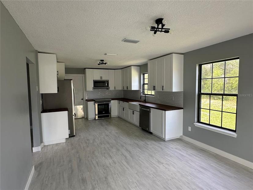 Picture of 2304 Harding Circle, Deltona FL 32738