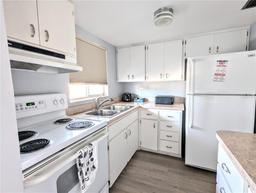 Picture of 5933 17Th Street W Unit A24, Bradenton, FL 34207