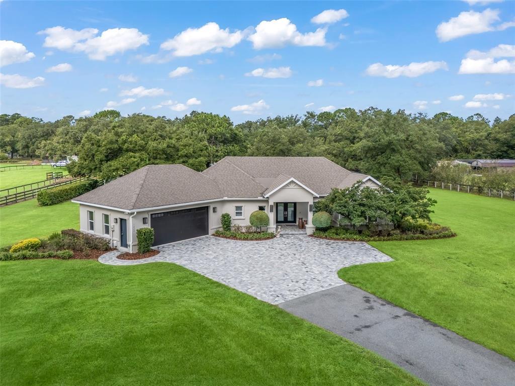 Picture of 1620 NW 73Rd Terrace, Ocala, FL 34482