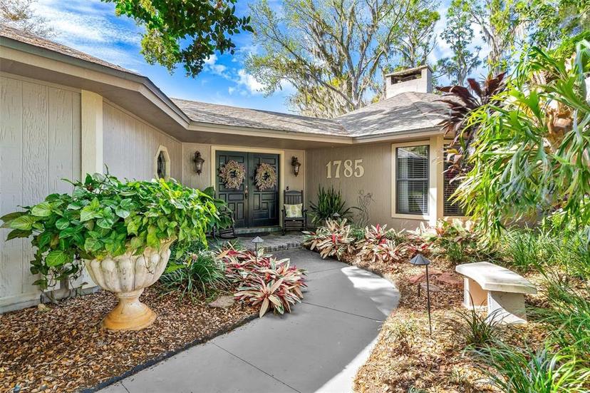 Picture of 1785 Maine Court, Tavares FL 32778