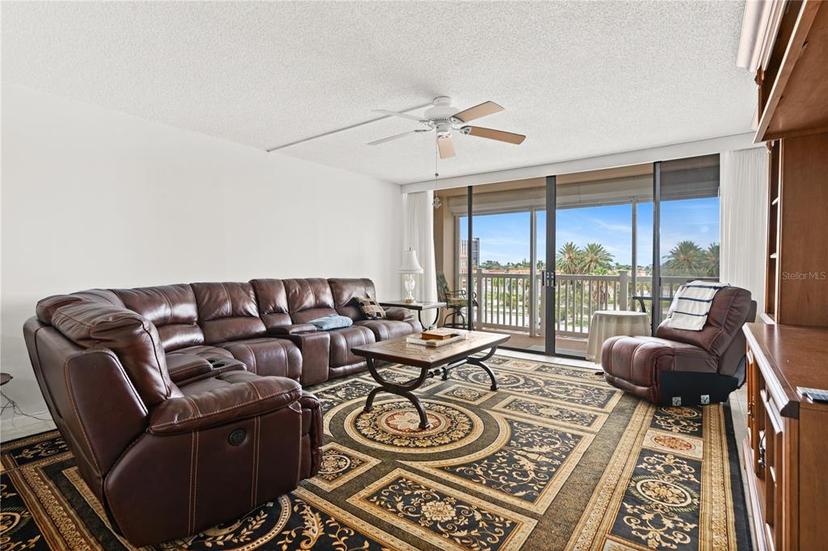 Picture of 500 Treasure Island Causeway Unit 406, Treasure Island FL 33706