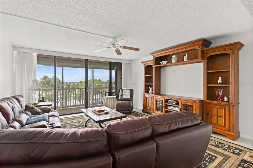 Picture of 500 Treasure Island Causeway Unit 406, Treasure Island FL 33706