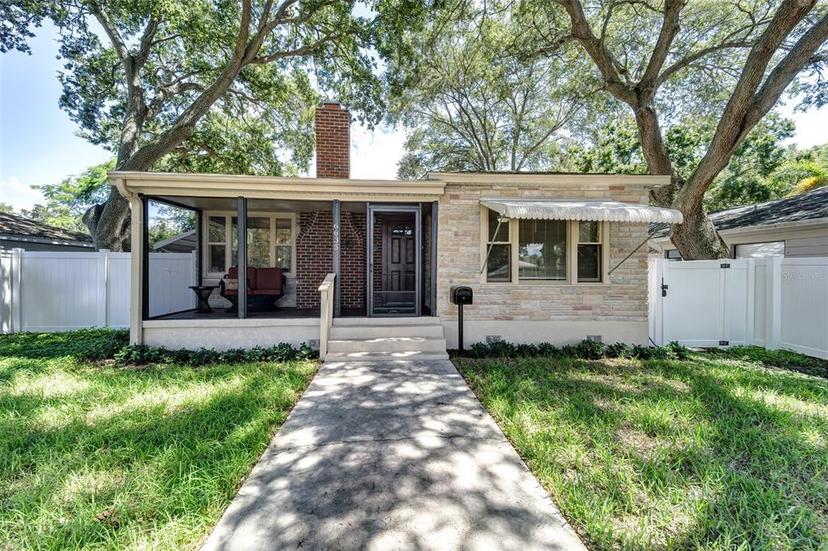 Picture of 6635 Stewart Avenue N, St Petersburg FL 33702