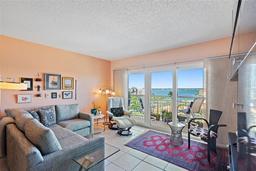 Picture of 4900 Brittany Drive S Unit 1109, St Petersburg, FL 33715