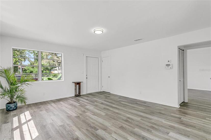 Picture of 4048 3Rd Avenue S, St Petersburg FL 33711