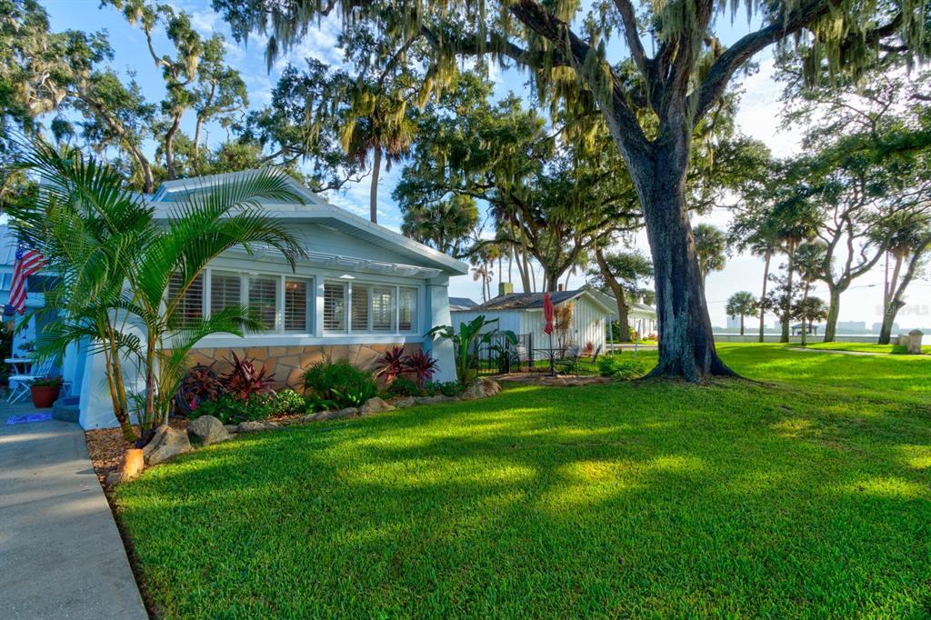Picture of 111 Fleming Avenue, Port Orange, FL 32127