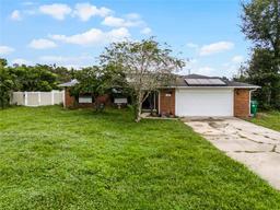 Picture of 1005 Crescent Parkway, Deland, FL 32724