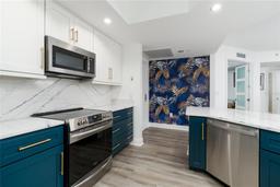Picture of 241 Riverside Drive Unit 2007, Holly Hill, FL 32117