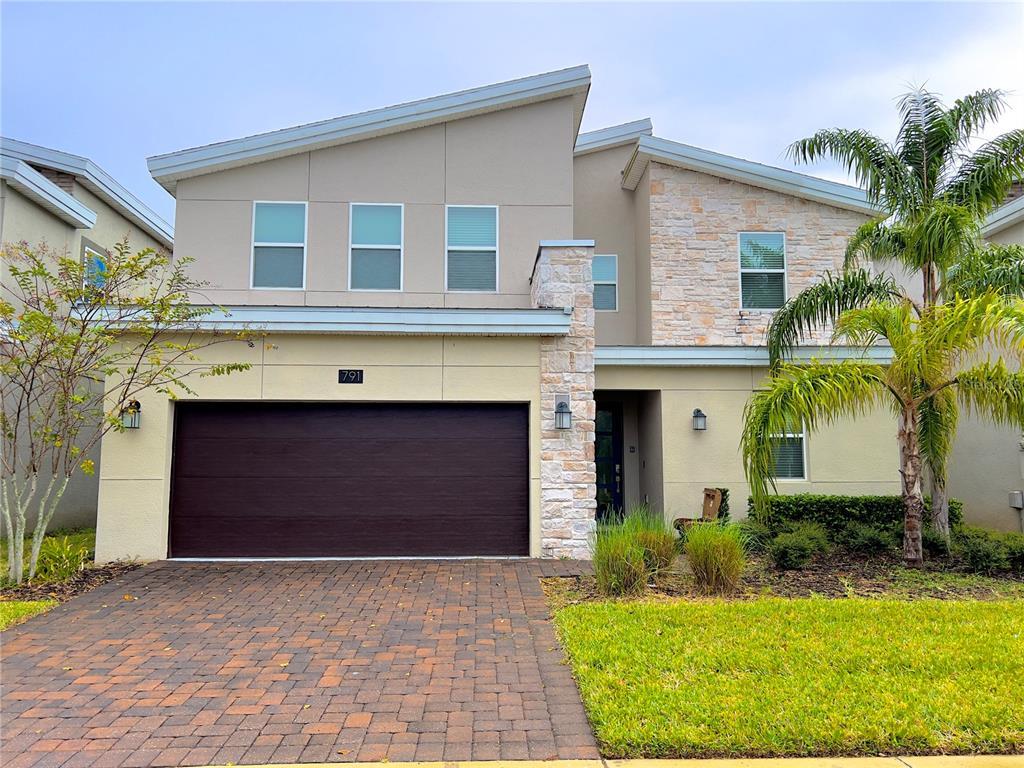 Picture of 791 Pebble Beach Drive, Davenport, FL 33896