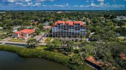 Picture of 7037 Sunset Drive S Unit 602, South Pasadena, FL 33707