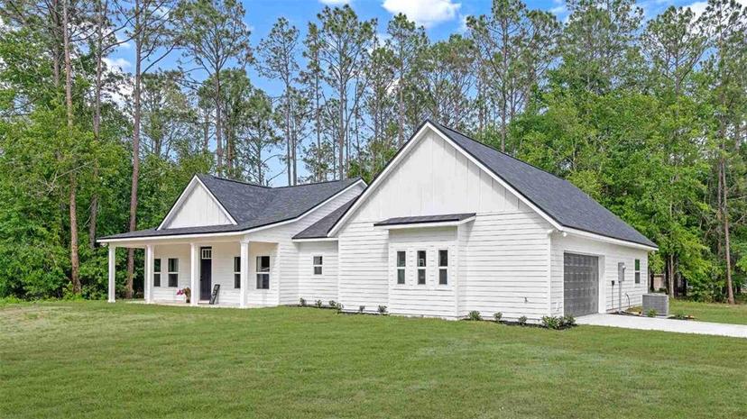 Picture of 6377 Fox Hollow Court, Hampton FL 32044