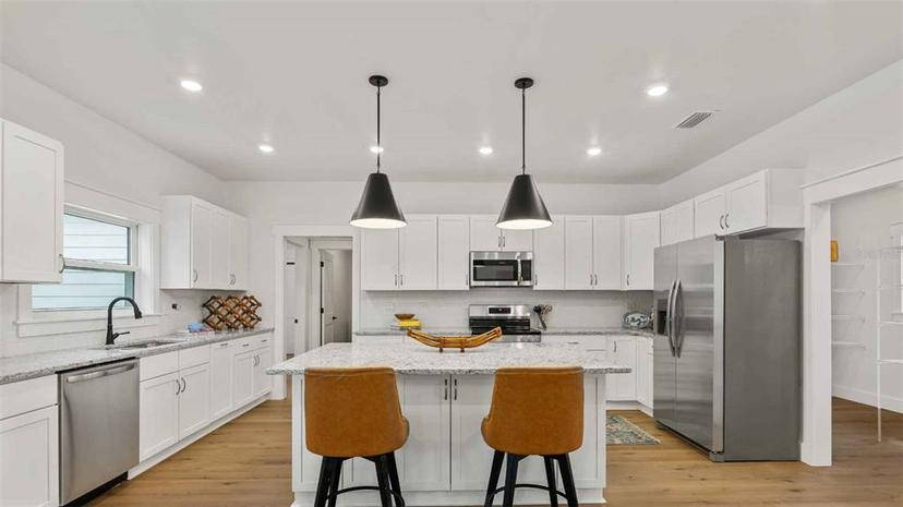 Picture of 6377 Fox Hollow Court, Hampton FL 32044