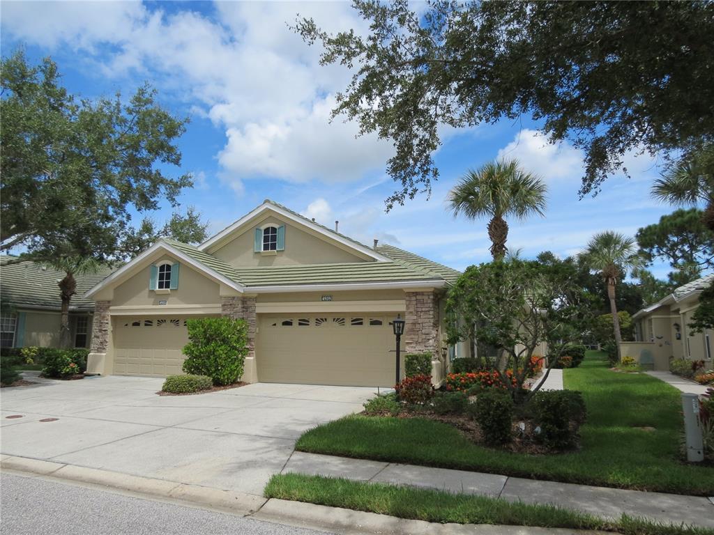 Picture of 4939 Lakescene Place, Sarasota, FL 34243