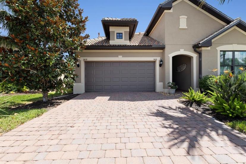 Picture of 5828 Pomarine Court, Sarasota FL 34238