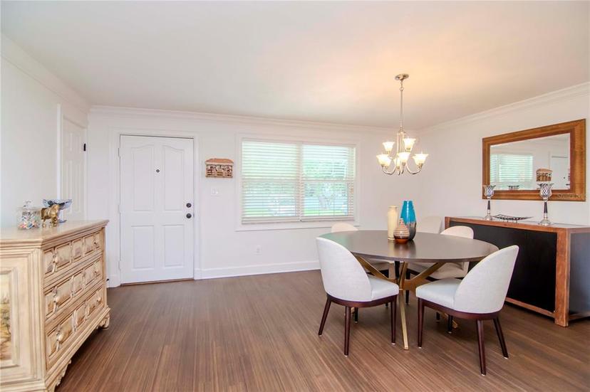 Picture of 9717 N Rome Avenue, Tampa FL 33612