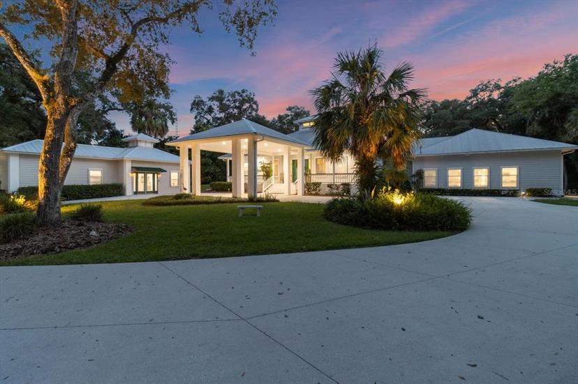 Picture of 20 Captains Cove Road, Inglis FL 34449