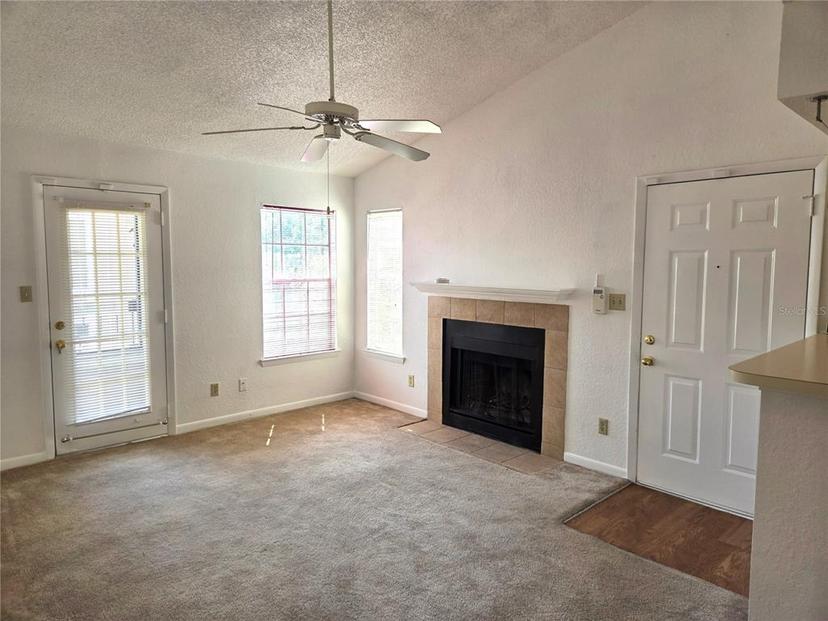Picture of 4401 Thornbriar Lane Unit 202, Orlando FL 32822