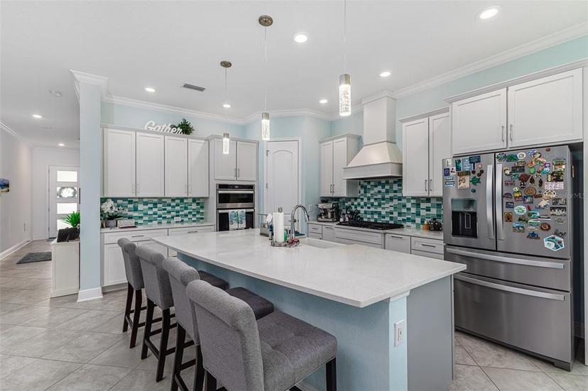 Picture of 5330 Silver Sun Drive, Apollo Beach FL 33572