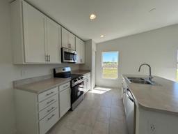 Picture of 281 Harper Estates Circle, Lake Wales, FL 33859