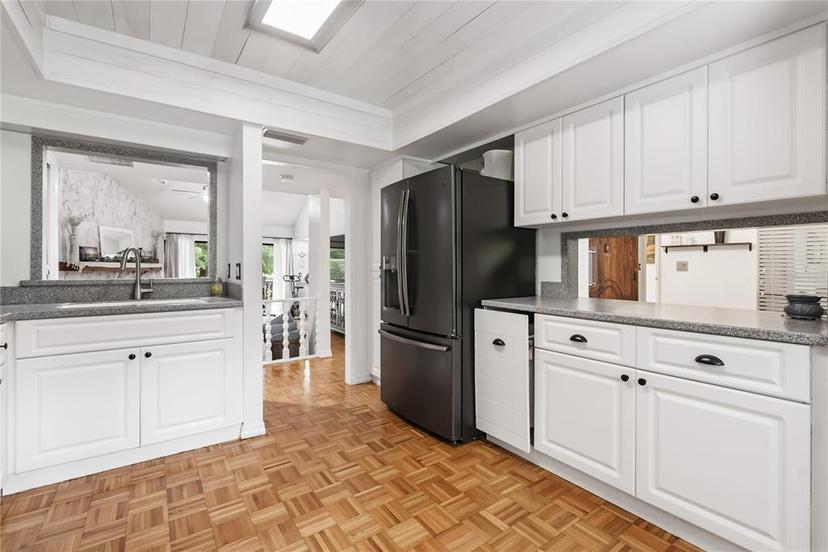 Picture of 303 Old Mill Pond Road Unit 303, Palm Harbor FL 34683