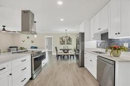 Picture of 2806 67Th Street W, Bradenton, FL 34209
