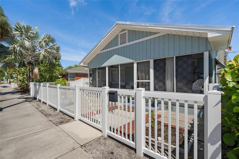 Picture of 103 20Th Avenue, St Pete Beach FL 33706