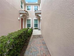 Picture of 8311 Foster Dr, Davenport, FL 33896