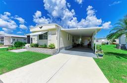 Picture of 131 Capri Drive Unit 131, Palmetto, FL 34221