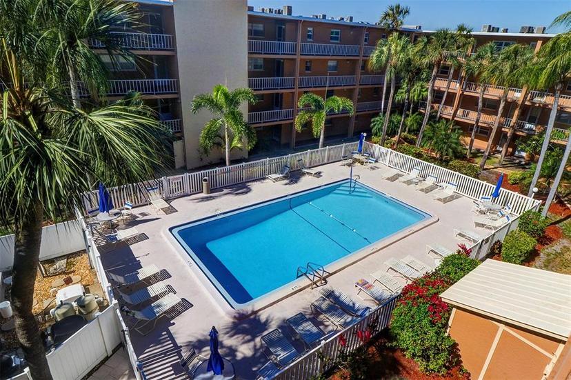 Picture of 12760 Indian Rocks Road Unit 1004, Largo FL 33774
