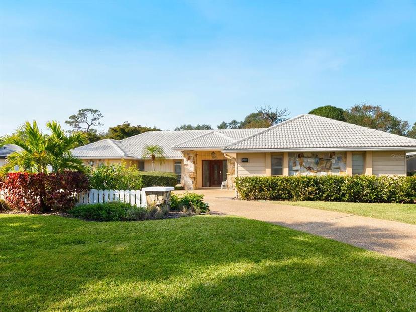 Picture of 5050 Kestral Park Way S, Sarasota FL 34231