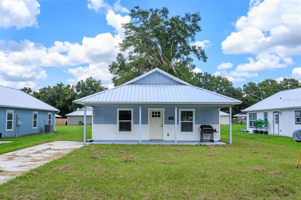 Picture of 1265 Cr 443, Lake Panasoffkee, FL 33538