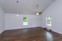 Picture of 1265 Cr 443, Lake Panasoffkee, FL 33538