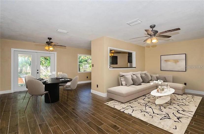 Picture of 705 Bayshore Drive, Tarpon Springs FL 34689