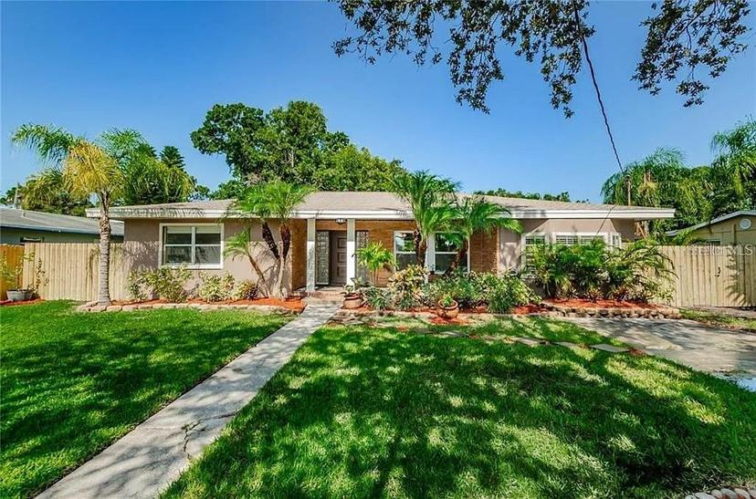 Picture of 705 Bayshore Drive, Tarpon Springs FL 34689